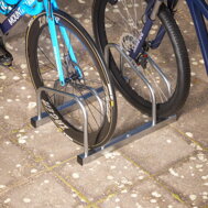 Stalak za 2 bicikla BIKE, srebrni
